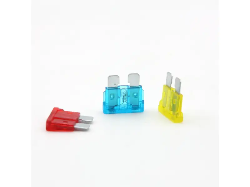 LED-IN Blade Fuse