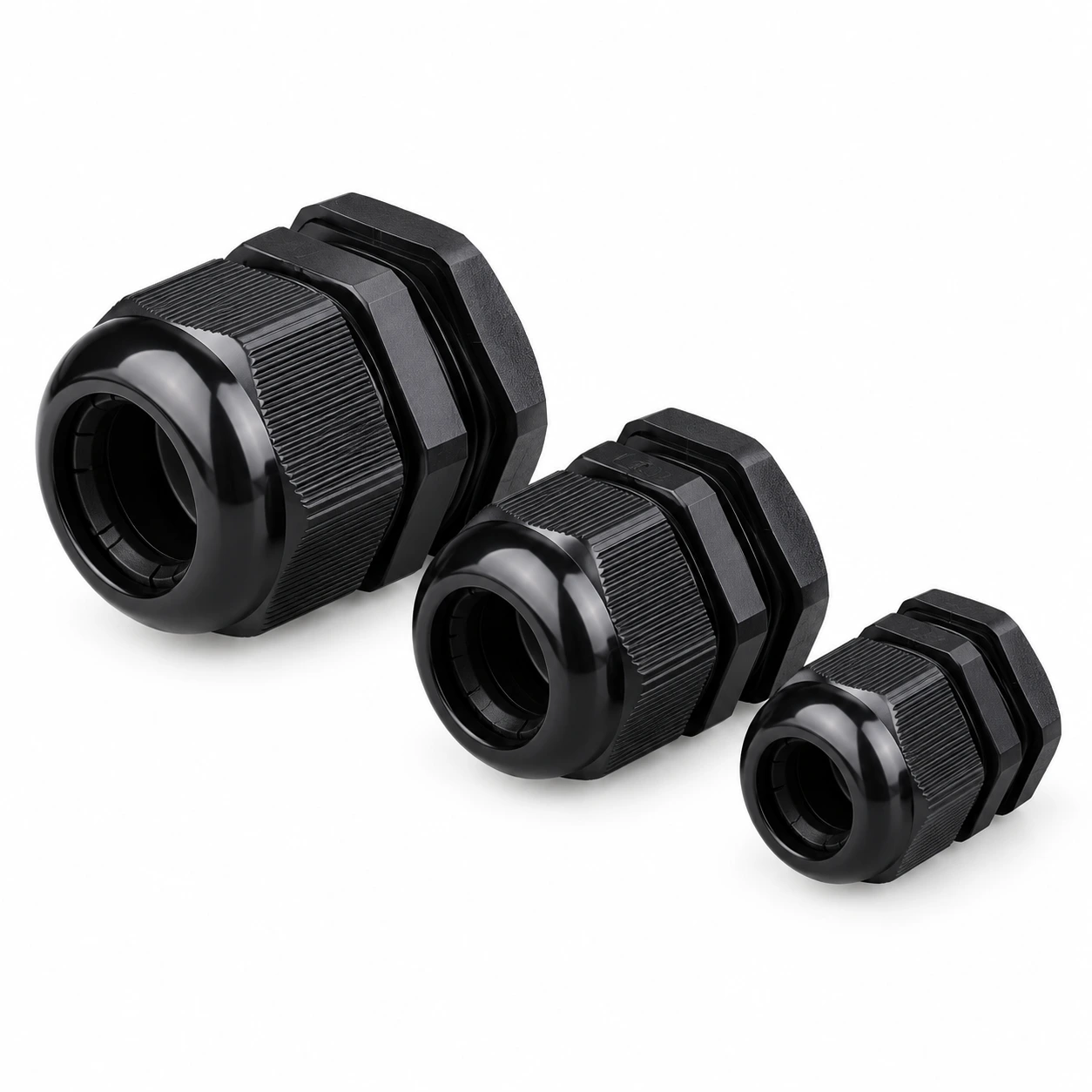 Black PP plastic cable glands for the metric thread product family