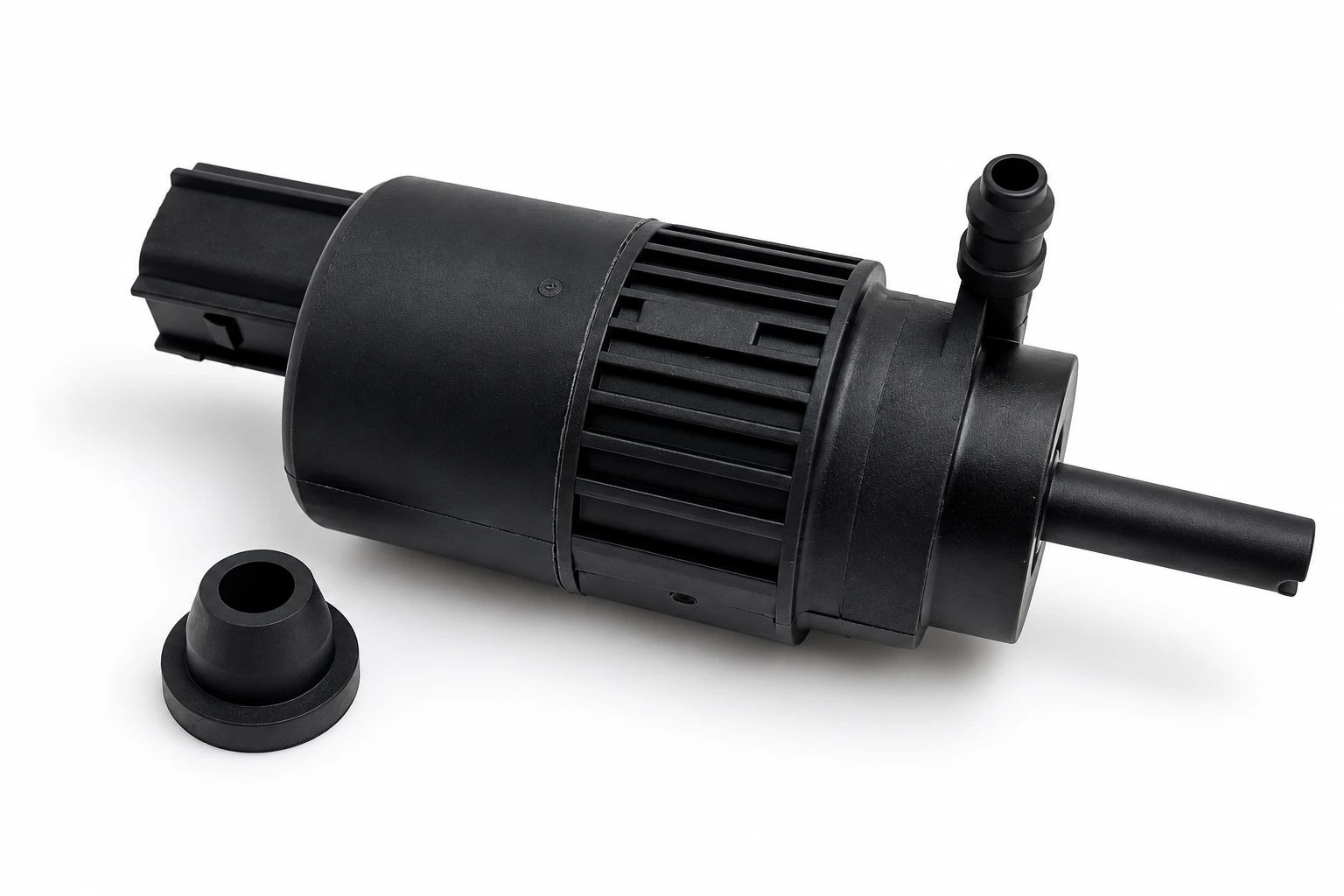 TF018 automotive washer pump — illustrative catalog image